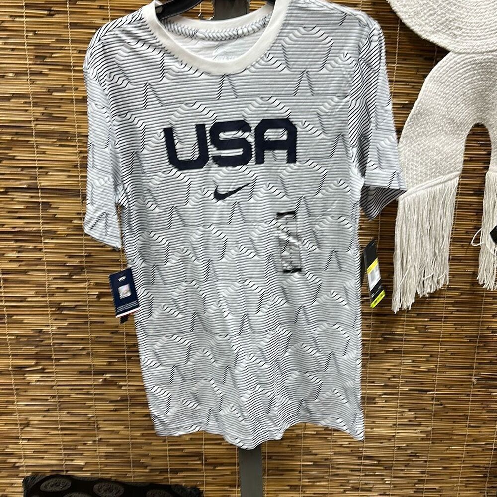 Nike Men's‎ Usa Allover Print T-Shirt Size S